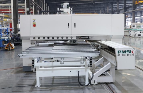 Mesa de Descarga Traseira Motorizada - MaxDrill M 6