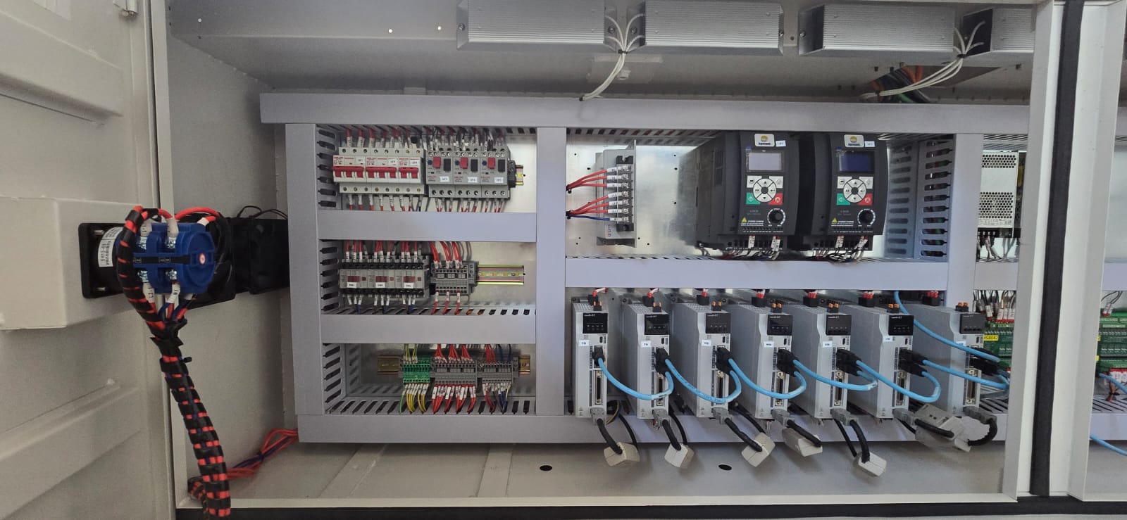 MaxDrill M5 - Painel Elétrico Principal Servos