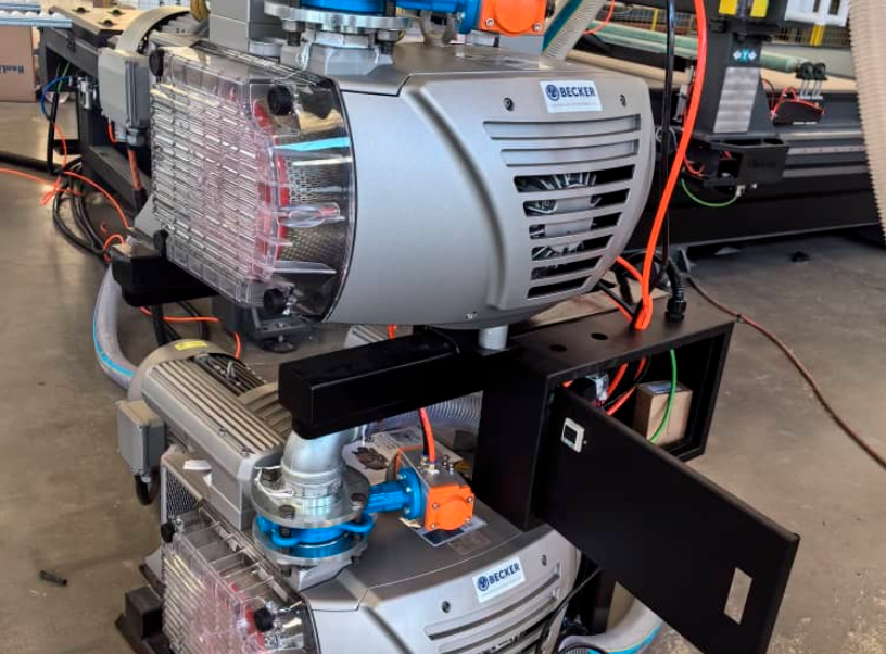 2 Bombas de Vácuo Becker