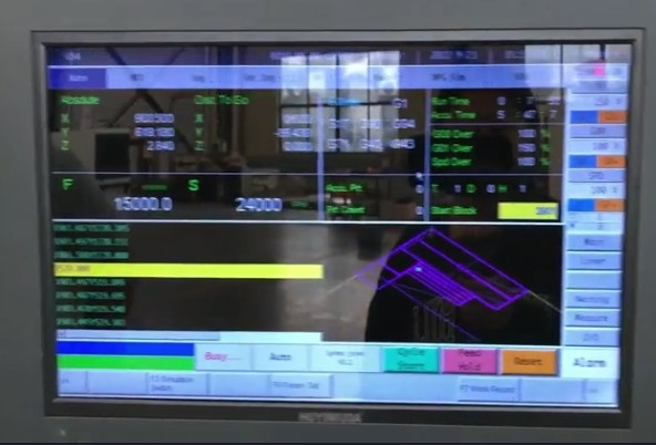 Comando Syntec e Controle Remoto