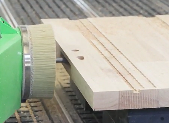 Centro Nesting CNC 4º Eixo Modelo Versa - Funcionamento Máquina 1