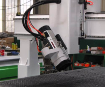 Centro Nesting CNC 4º Eixo Modelo Versa - Spindle Rotativo 4º Eixo