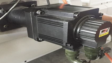 Servo Motores Yaskawa ou Delta
