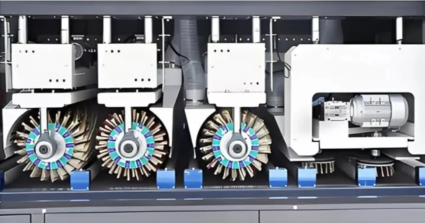 Conjuntos de discos rotativos e lixamento longitudinal da SP-R1000M5